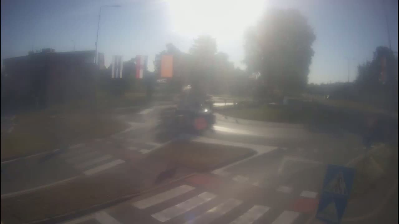 Belišće, Kralija Tomislava/Zeljeznicka/Kardinala Alojzija Stepinca Street Intersection Live Cam -