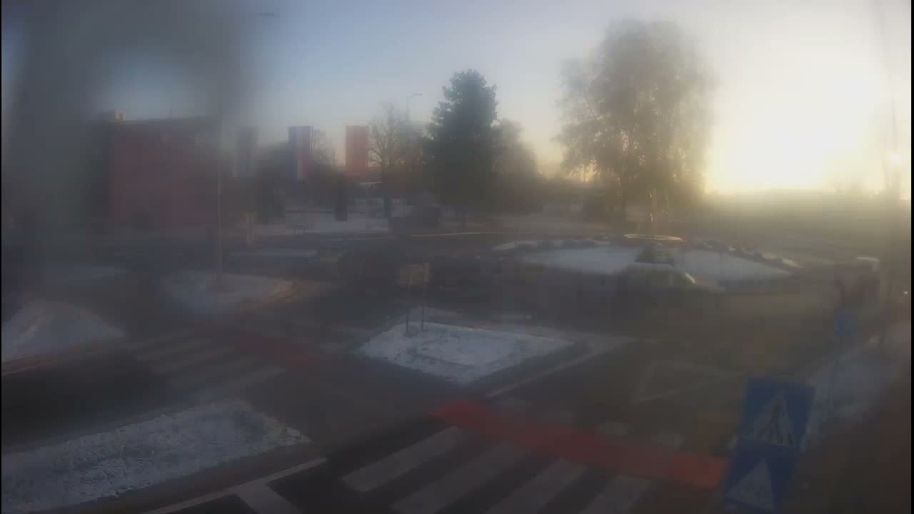 Belišće, Kralija Tomislava/Zeljeznicka/Kardinala Alojzija Stepinca Street Intersection Live Cam - 
