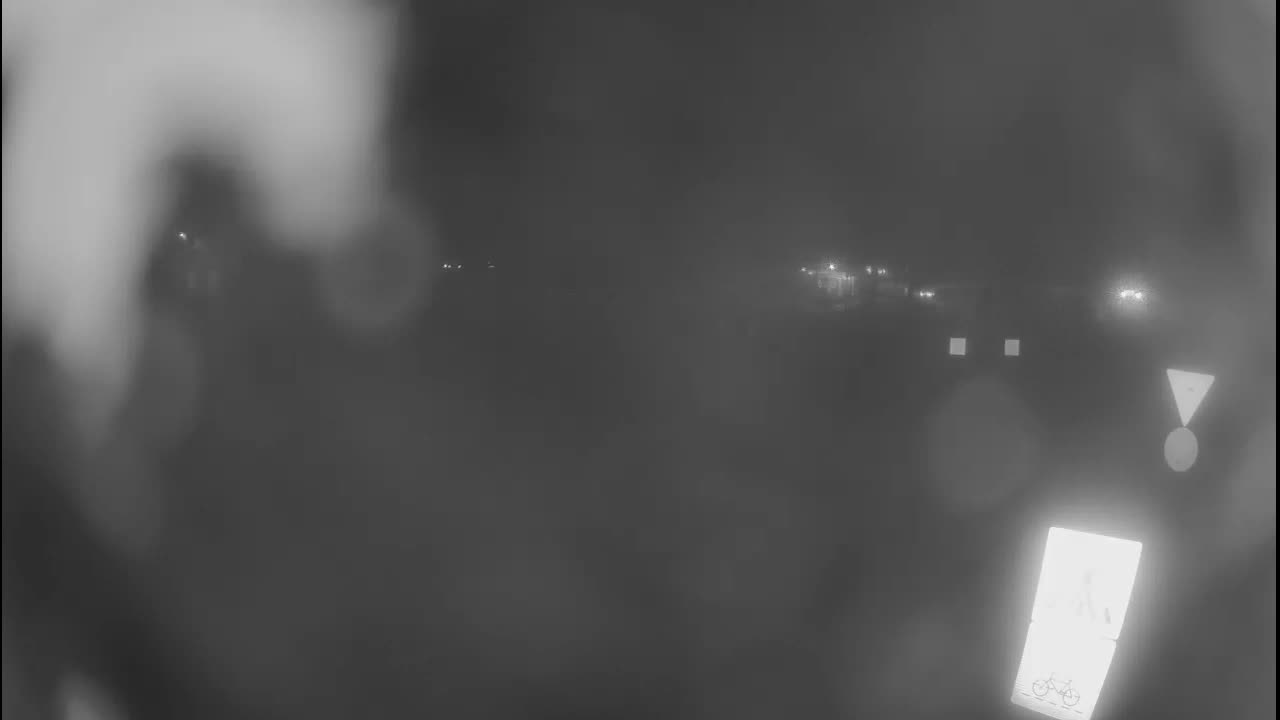 Belišće, Kralija Tomislava/Zeljeznicka/Kardinala Alojzija Stepinca Street Intersection Live Cam - 