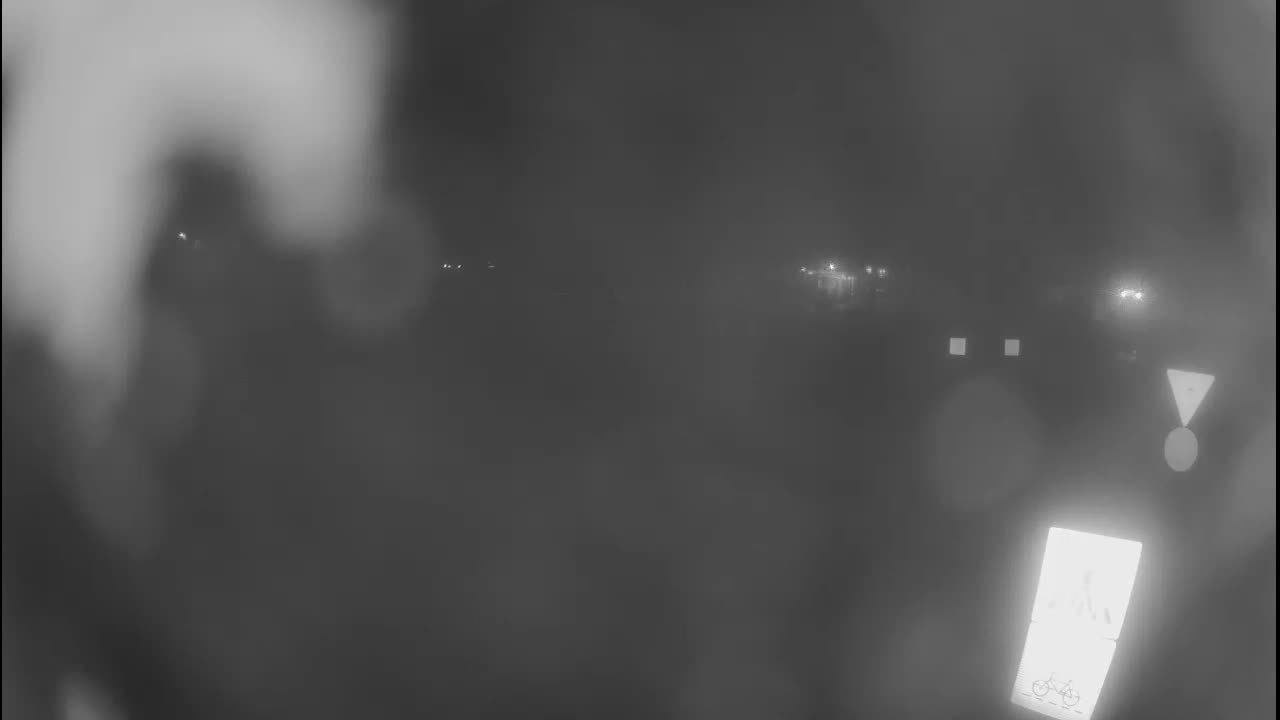 Belišće, Kralija Tomislava/Zeljeznicka/Kardinala Alojzija Stepinca Street Intersection Live Cam - 