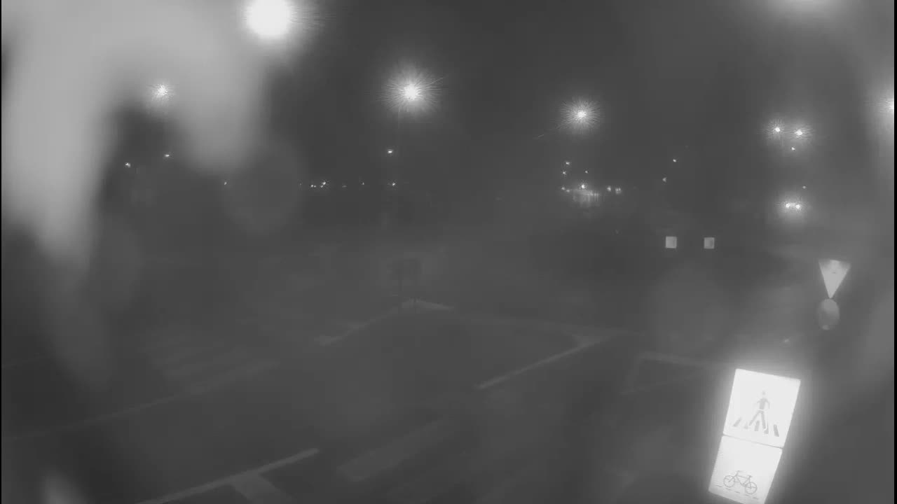 Belišće, Kralija Tomislava/Zeljeznicka/Kardinala Alojzija Stepinca Street Intersection Live Cam - 