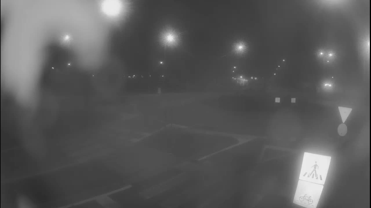 Belišće, Kralija Tomislava/Zeljeznicka/Kardinala Alojzija Stepinca Street Intersection Live Cam - 