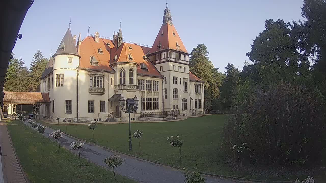 Donji Miholjac,  Dvorac Mailáth Chateau Live Cam - Donji Miholjac, Grad Donji Miholijac, Osijek-Baranja, Croatia