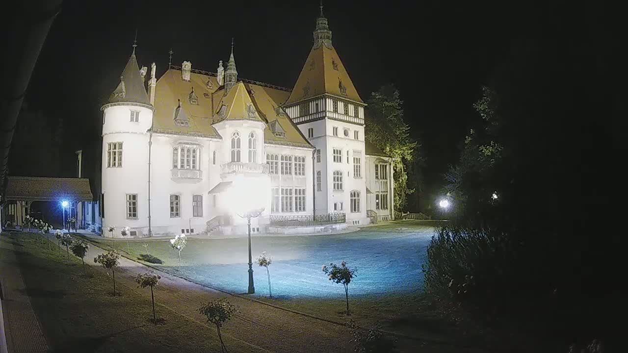 Donji Miholjac,  Dvorac Mailáth Chateau Live Cam - Donji Miholjac, Grad Donji Miholijac, Osijek-Baranja, Croatia