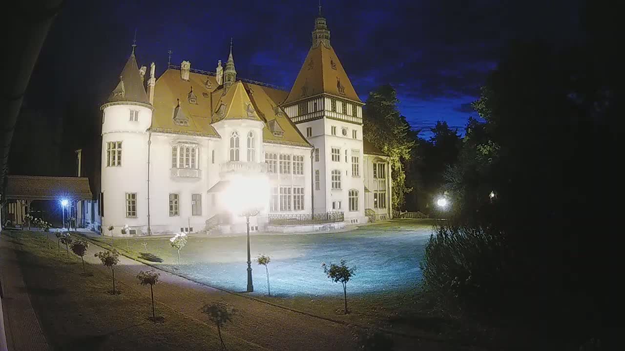 Donji Miholjac,  Dvorac Mailáth Chateau Live Cam - Donji Miholjac, Grad Donji Miholijac, Osijek-Baranja, Croatia