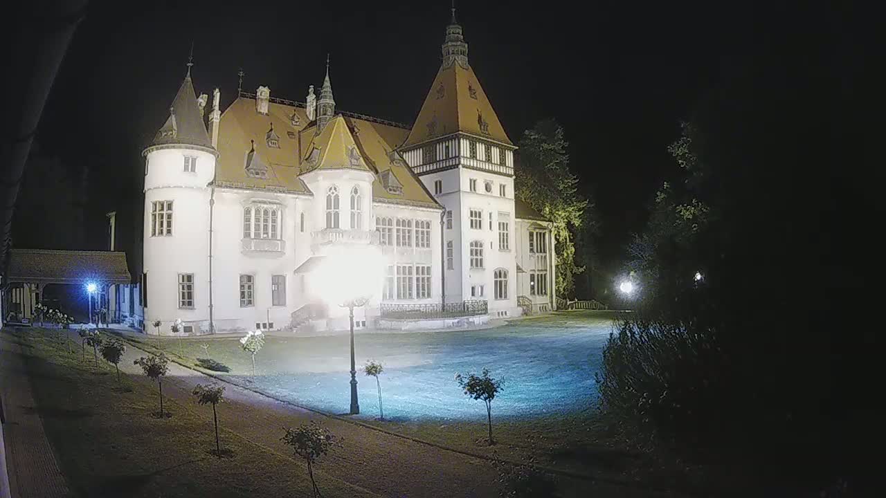 Donji Miholjac,  Dvorac Mailáth Chateau Live Cam - Donji Miholjac, Grad Donji Miholijac, Osijek-Baranja, Croatia