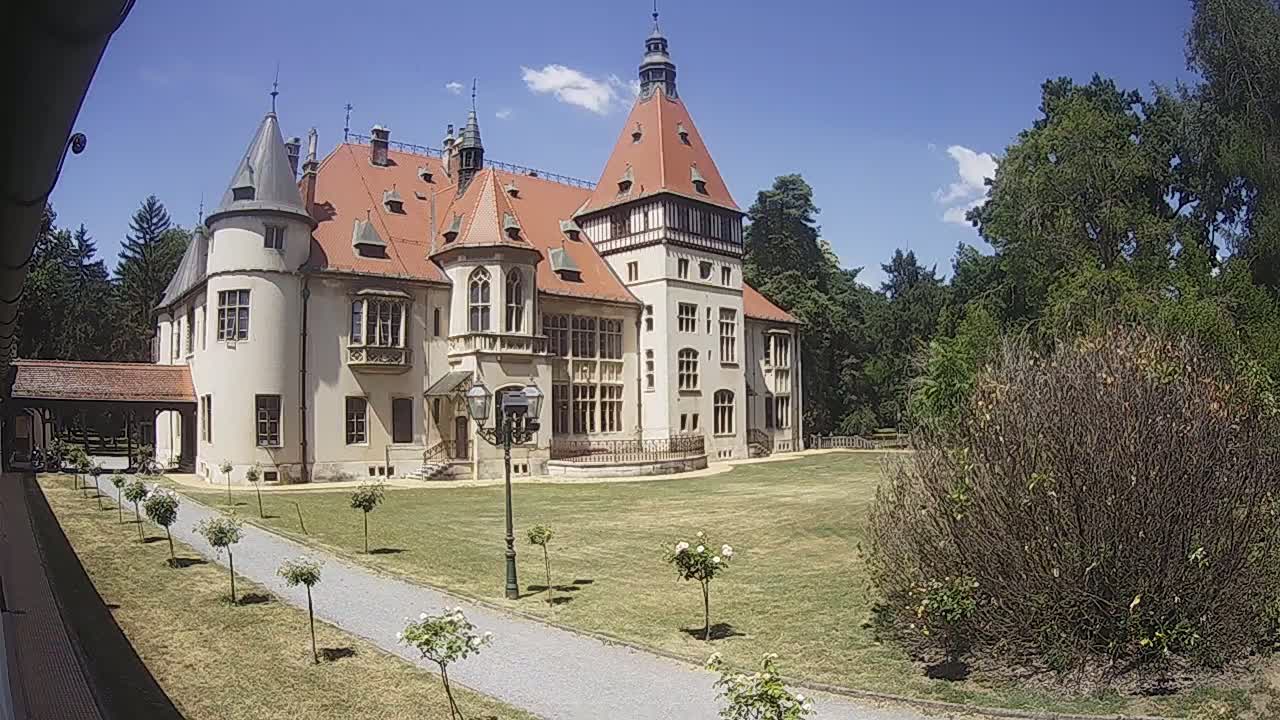 Donji Miholjac,  Dvorac Mailáth Chateau Live Cam - Donji Miholjac, Grad Donji Miholijac, Osijek-Baranja, Croatia