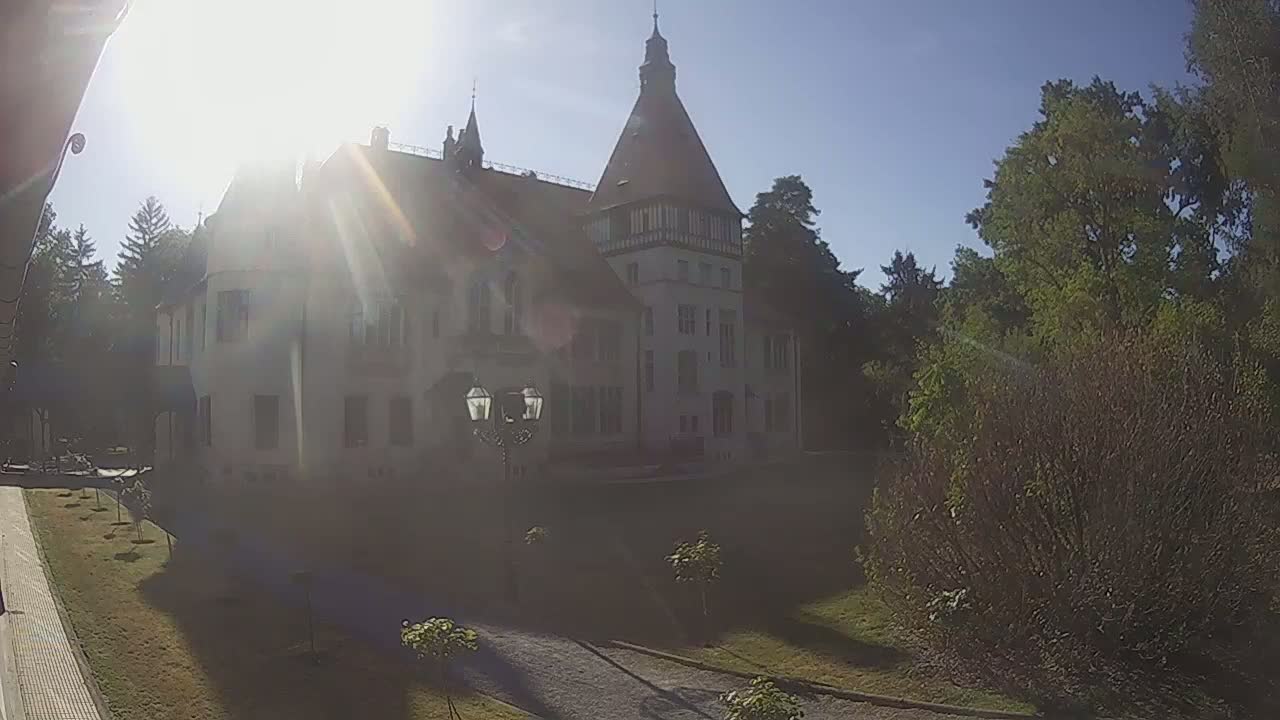 Donji Miholjac,  Dvorac Mailáth Chateau Live Cam - Donji Miholjac, Grad Donji Miholijac, Osijek-Baranja, Croatia