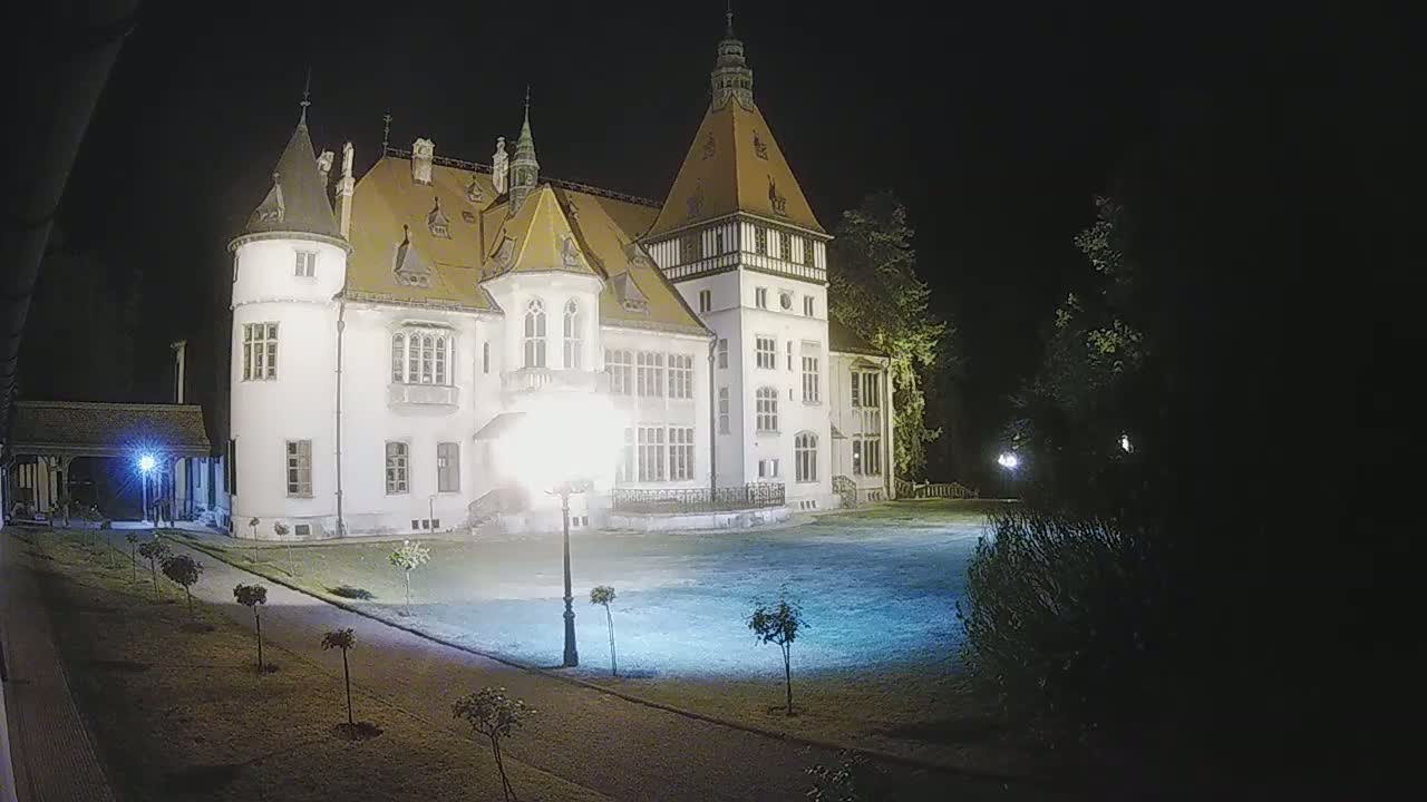Donji Miholjac,  Dvorac Mailáth Chateau Live Cam - Donji Miholjac, Grad Donji Miholijac, Osijek-Baranja, Croatia
