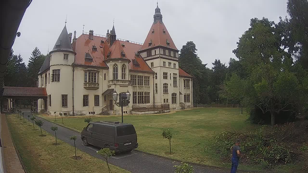 Donji Miholjac,  Dvorac Mailáth Chateau Live Cam - Donji Miholjac, Grad Donji Miholijac, Osijek-Baranja, Croatia