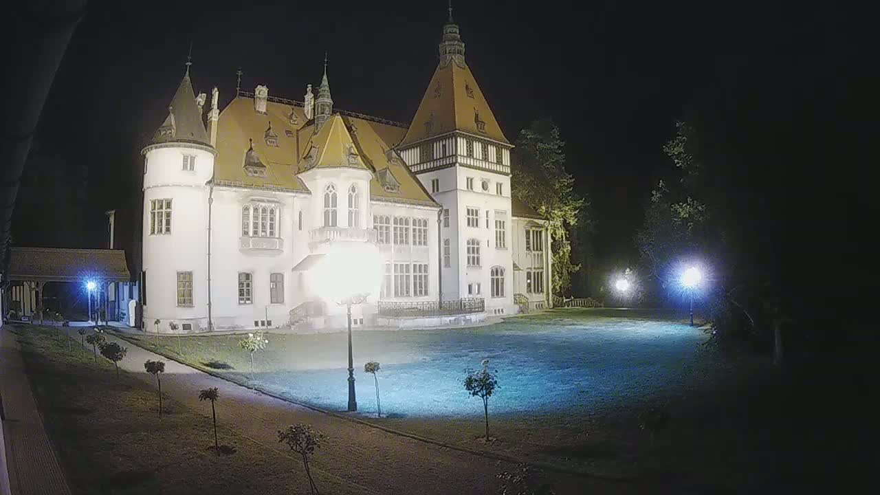 Donji Miholjac,  Dvorac Mailáth Chateau Live Cam - Donji Miholjac, Grad Donji Miholijac, Osijek-Baranja, Croatia