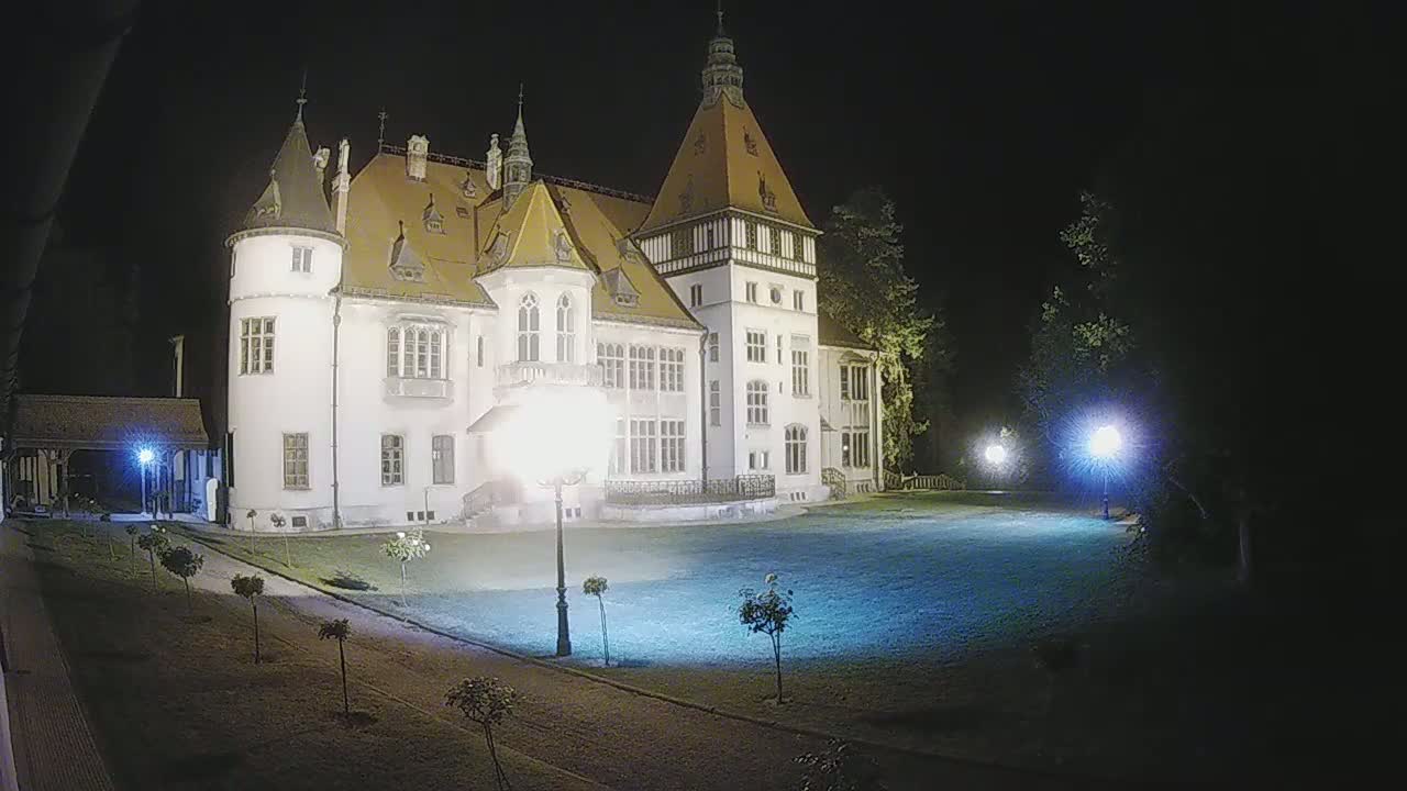 Donji Miholjac,  Dvorac Mailáth Chateau Live Cam - Donji Miholjac, Grad Donji Miholijac, Osijek-Baranja, Croatia