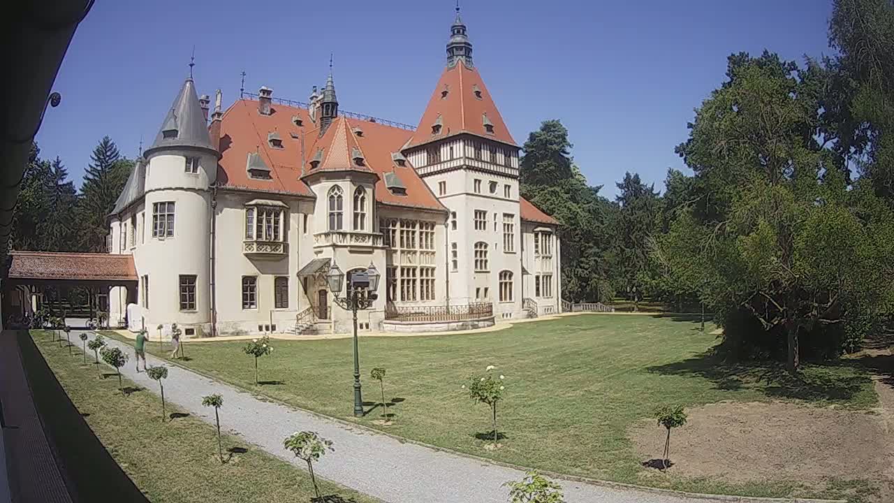 Donji Miholjac,  Dvorac Mailáth Chateau Live Cam - Donji Miholjac, Grad Donji Miholijac, Osijek-Baranja, Croatia