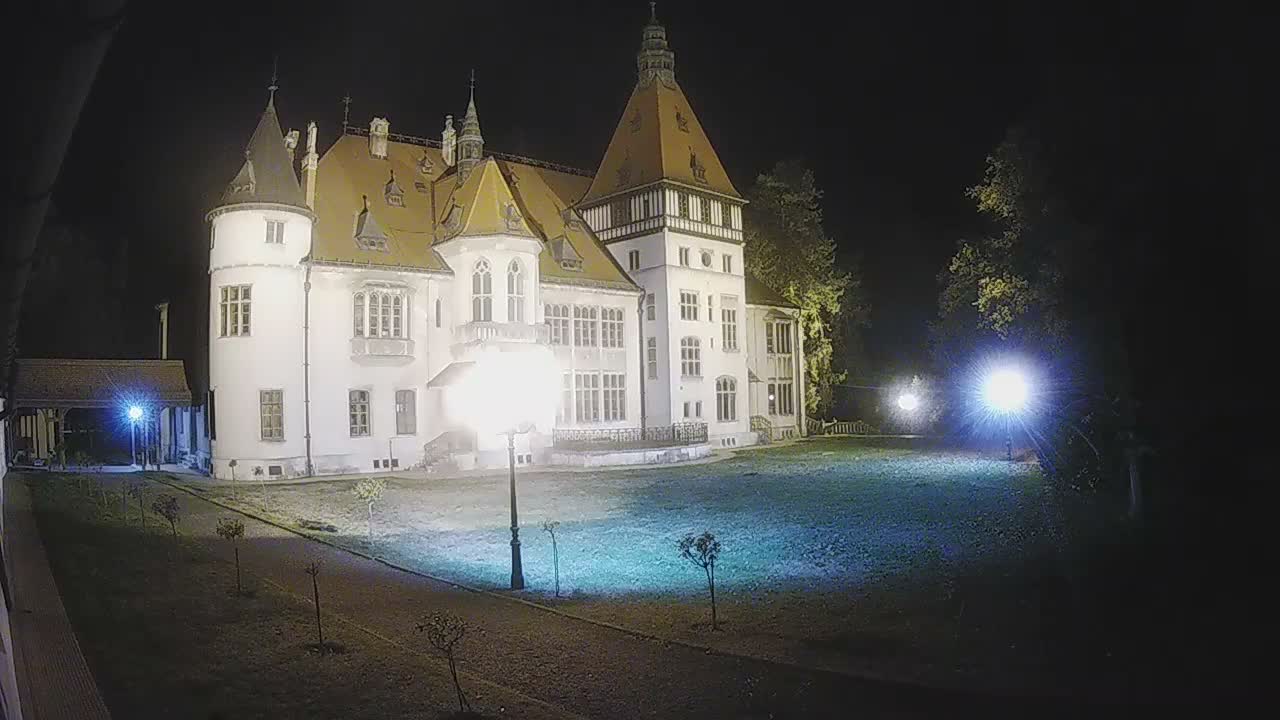 Donji Miholjac,  Dvorac Mailáth Chateau Live Cam - Donji Miholjac, Grad Donji Miholijac, Osijek-Baranja, Croatia