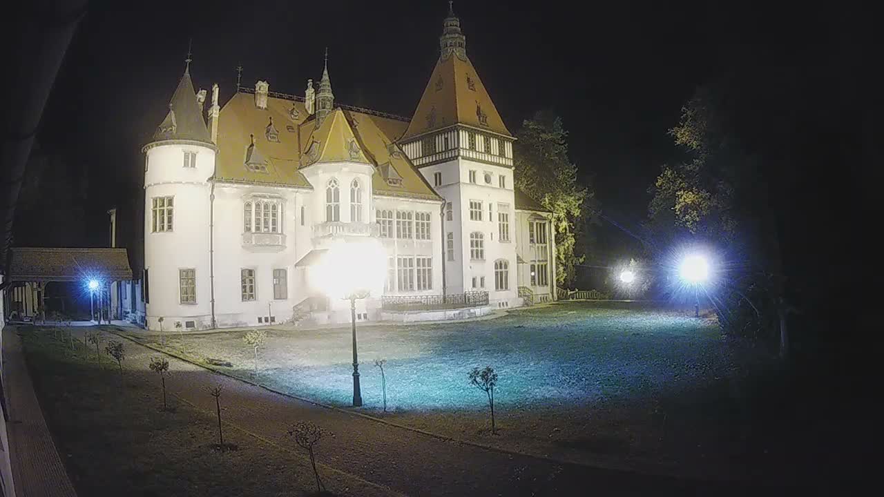 Donji Miholjac,  Dvorac Mailáth Chateau Live Cam - Donji Miholjac, Grad Donji Miholijac, Osijek-Baranja, Croatia