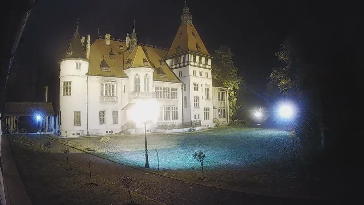 Donji Miholjac,  Dvorac Mailáth Chateau Live Cam - Donji Miholjac, Grad Donji Miholijac, Osijek-Baranja, Croatia