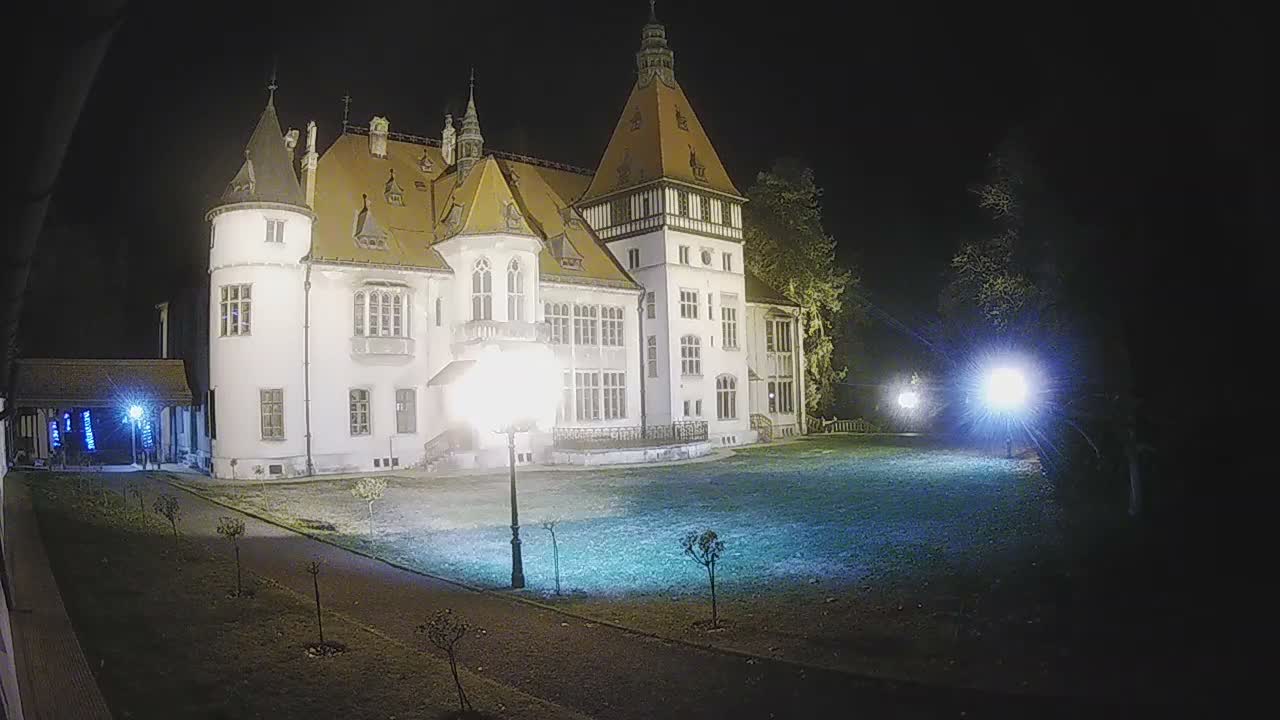 Donji Miholjac,  Dvorac Mailáth Chateau Live Cam - Donji Miholjac, Grad Donji Miholijac, Osijek-Baranja, Croatia