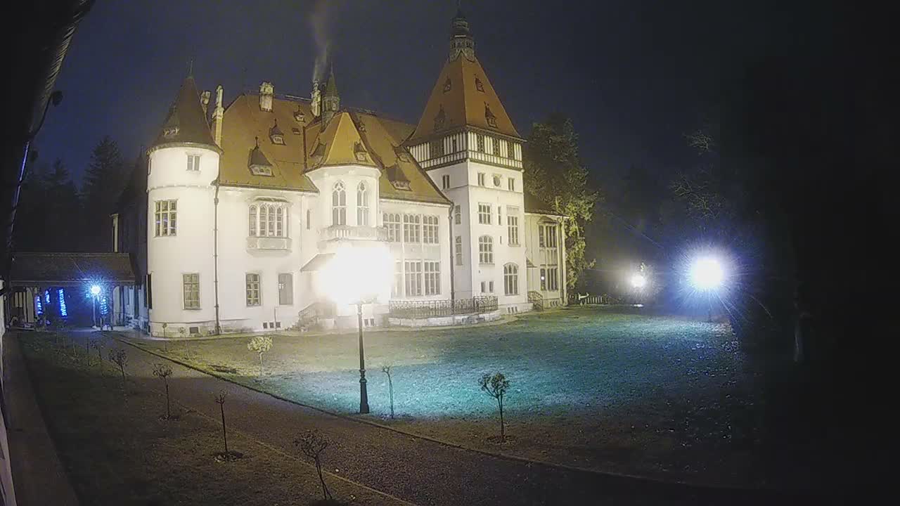 Donji Miholjac,  Dvorac Mailáth Chateau Live Cam - Donji Miholjac, Grad Donji Miholijac, Osijek-Baranja, Croatia