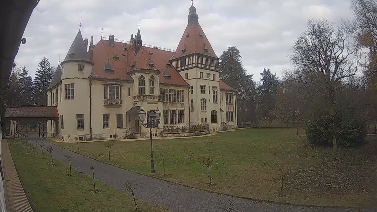 Donji Miholjac,  Dvorac Mailáth Chateau Live Cam - Donji Miholjac, Grad Donji Miholijac, Osijek-Baranja, Croatia