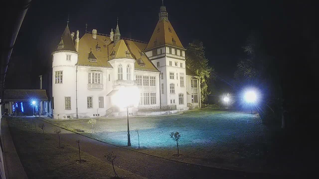 Donji Miholjac,  Dvorac Mailáth Chateau Live Cam - Donji Miholjac, Grad Donji Miholijac, Osijek-Baranja, Croatia
