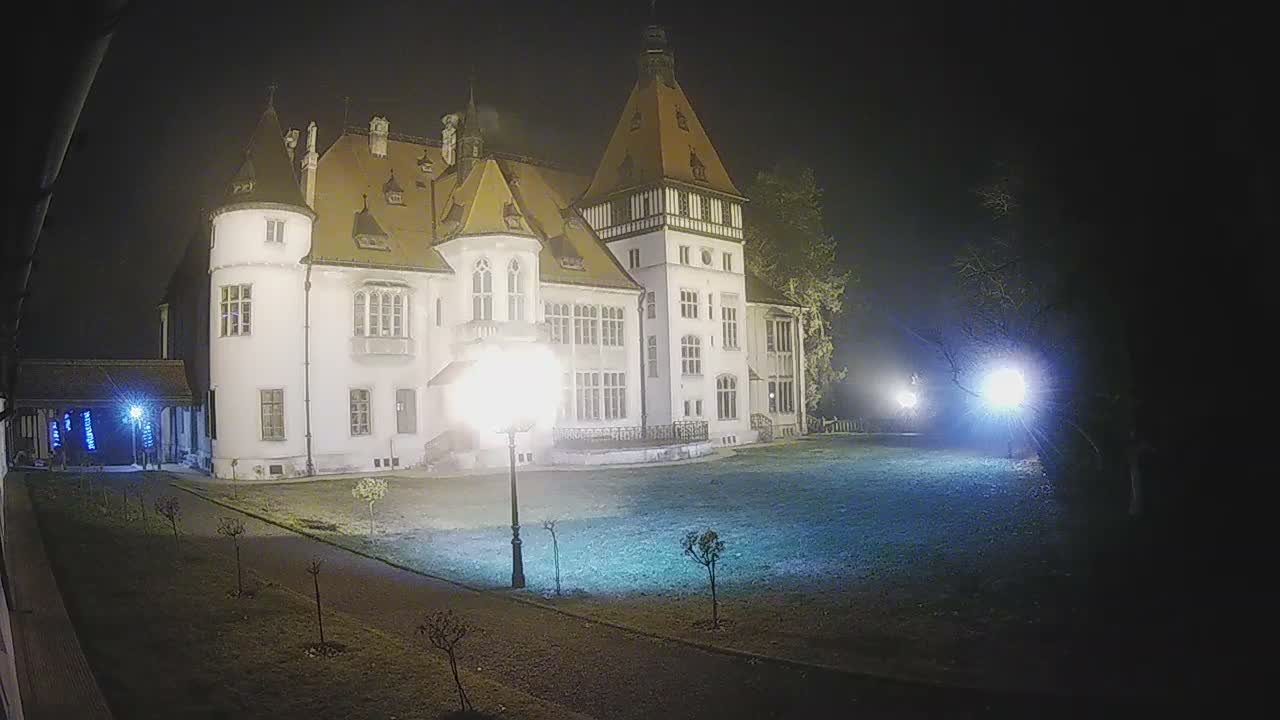 Donji Miholjac,  Dvorac Mailáth Chateau Live Cam - Donji Miholjac, Grad Donji Miholijac, Osijek-Baranja, Croatia