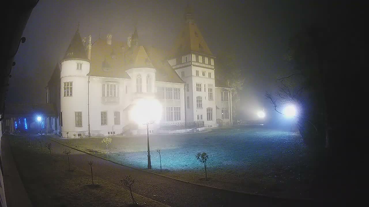 Donji Miholjac,  Dvorac Mailáth Chateau Live Cam - Donji Miholjac, Grad Donji Miholijac, Osijek-Baranja, Croatia