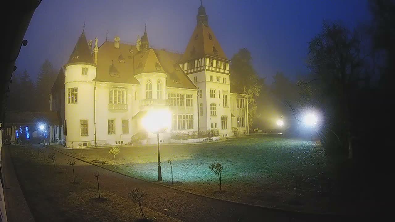 Donji Miholjac,  Dvorac Mailáth Chateau Live Cam - Donji Miholjac, Grad Donji Miholijac, Osijek-Baranja, Croatia