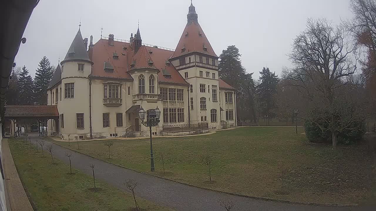 Donji Miholjac,  Dvorac Mailáth Chateau Live Cam - Donji Miholjac, Grad Donji Miholijac, Osijek-Baranja, Croatia