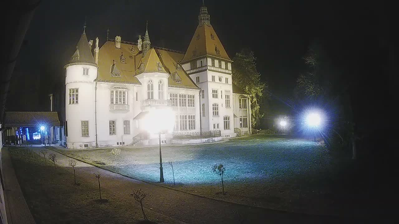 Donji Miholjac,  Dvorac Mailáth Chateau Live Cam - Donji Miholjac, Grad Donji Miholijac, Osijek-Baranja, Croatia
