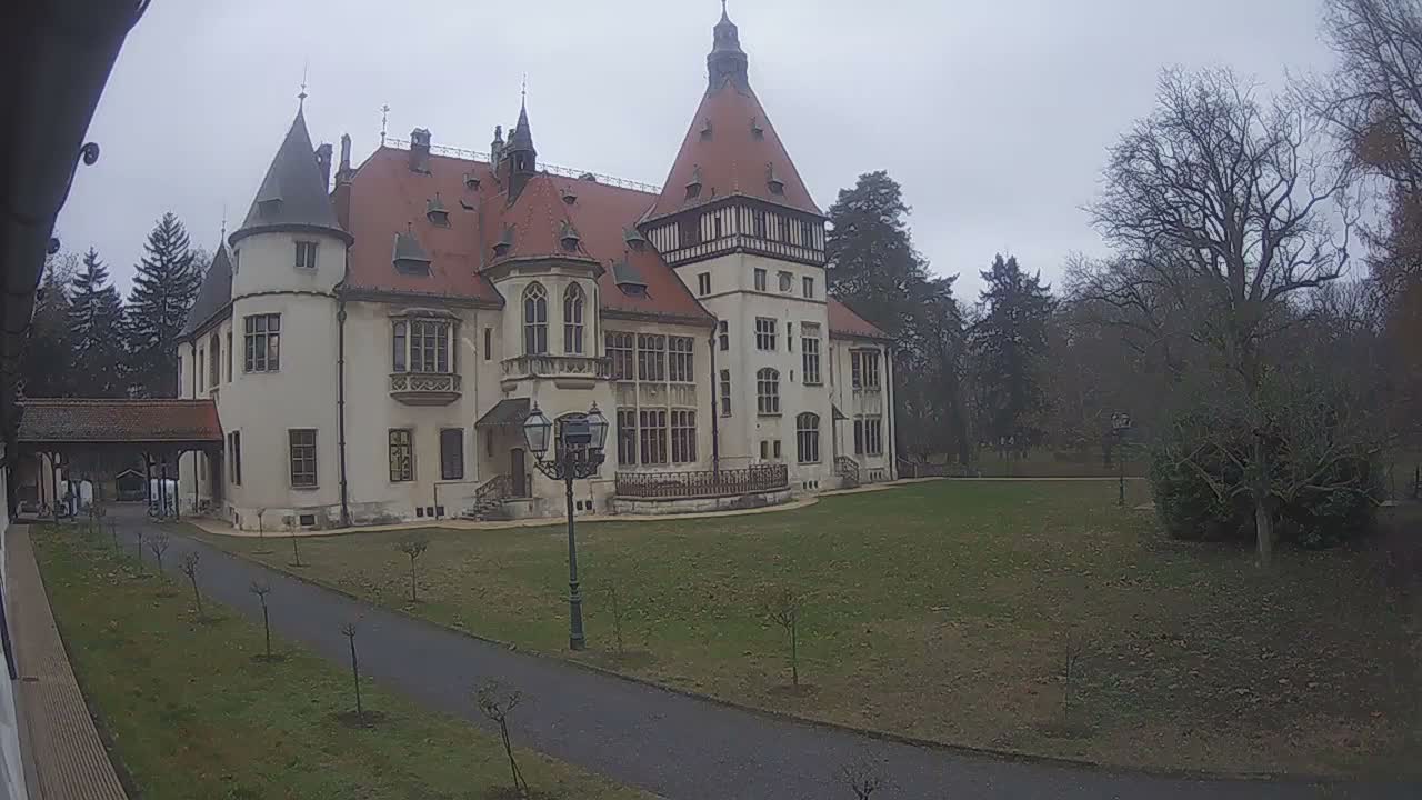 Donji Miholjac,  Dvorac Mailáth Chateau Live Cam - Donji Miholjac, Grad Donji Miholijac, Osijek-Baranja, Croatia