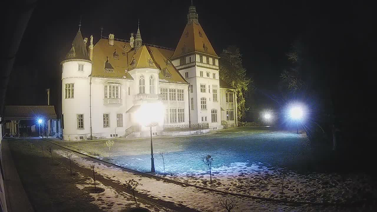 Donji Miholjac,  Dvorac Mailáth Chateau Live Cam - Donji Miholjac, Grad Donji Miholijac, Osijek-Baranja, Croatia