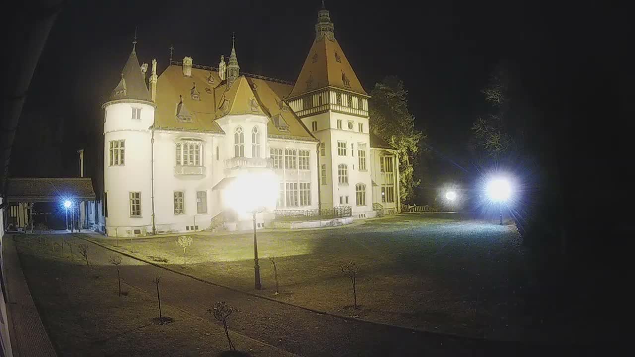 Donji Miholjac,  Dvorac Mailáth Chateau Live Cam - Donji Miholjac, Grad Donji Miholijac, Osijek-Baranja, Croatia