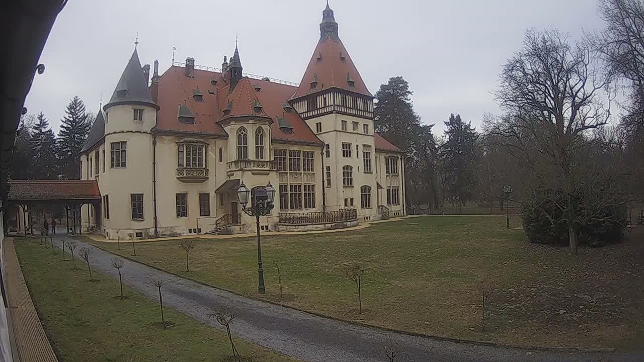 Donji Miholjac,  Dvorac Mailáth Chateau Live Cam - Donji Miholjac, Grad Donji Miholijac, Osijek-Baranja, Croatia
