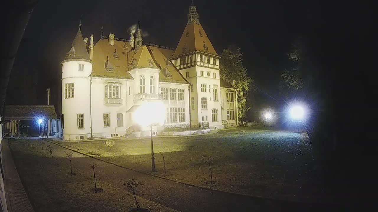 Donji Miholjac,  Dvorac Mailáth Chateau Live Cam - Donji Miholjac, Grad Donji Miholijac, Osijek-Baranja, Croatia