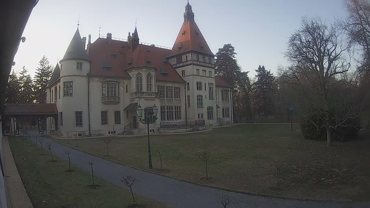 Donji Miholjac,  Dvorac Mailáth Chateau Live Cam - Donji Miholjac, Grad Donji Miholijac, Osijek-Baranja, Croatia