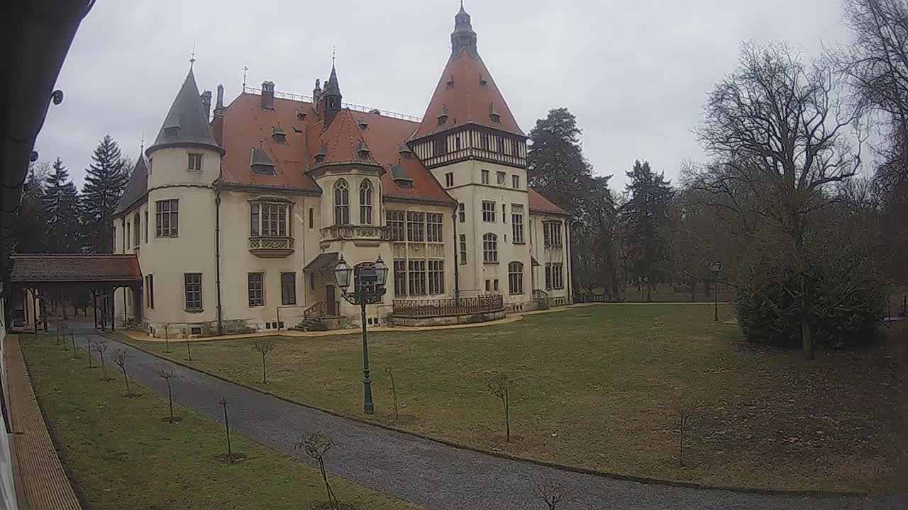 Donji Miholjac,  Dvorac Mailáth Chateau Live Cam - Donji Miholjac, Grad Donji Miholijac, Osijek-Baranja, Croatia