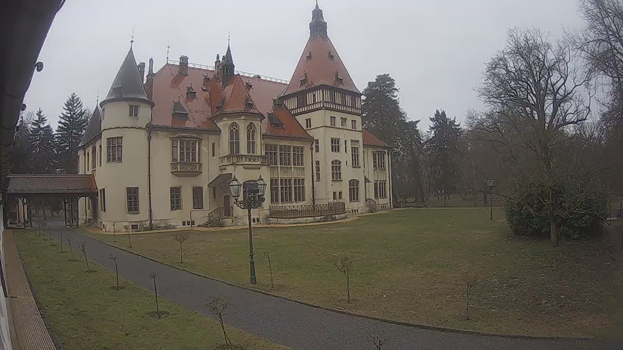 Donji Miholjac,  Dvorac Mailáth Chateau Live Cam - Donji Miholjac, Grad Donji Miholijac, Osijek-Baranja, Croatia