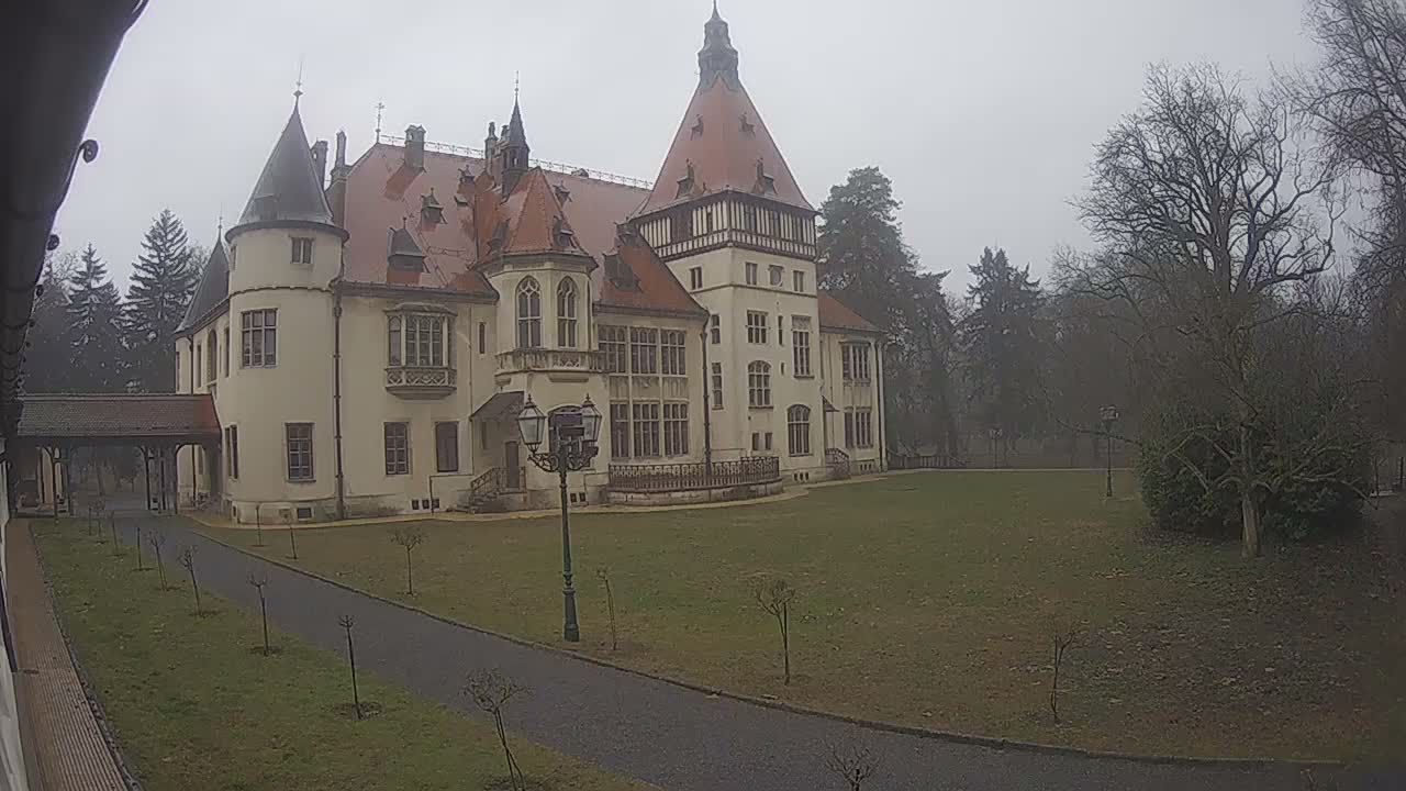 Donji Miholjac,  Dvorac Mailáth Chateau Live Cam - Donji Miholjac, Grad Donji Miholijac, Osijek-Baranja, Croatia