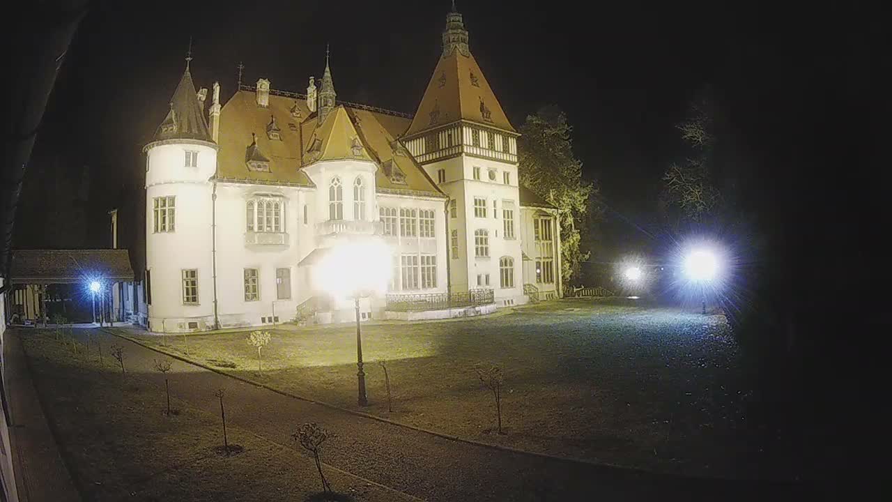 Donji Miholjac,  Dvorac Mailáth Chateau Live Cam - Donji Miholjac, Grad Donji Miholijac, Osijek-Baranja, Croatia