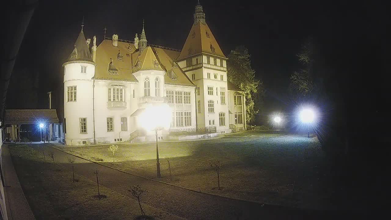 Donji Miholjac,  Dvorac Mailáth Chateau Live Cam - Donji Miholjac, Grad Donji Miholijac, Osijek-Baranja, Croatia