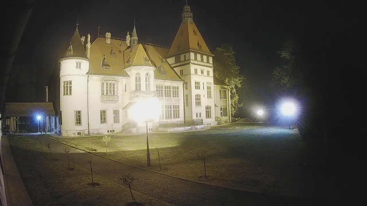 Donji Miholjac,  Dvorac Mailáth Chateau Live Cam - Donji Miholjac, Grad Donji Miholijac, Osijek-Baranja, Croatia