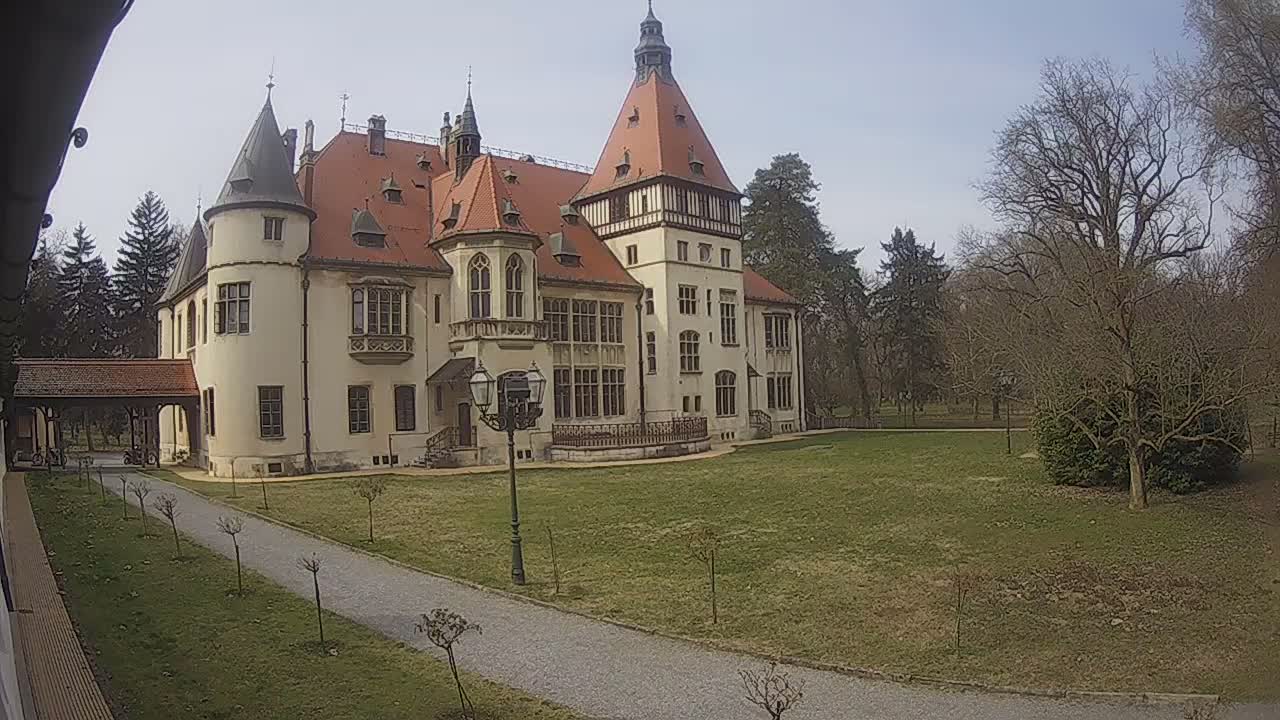 Donji Miholjac,  Dvorac Mailáth Chateau Live Cam - Donji Miholjac, Grad Donji Miholijac, Osijek-Baranja, Croatia