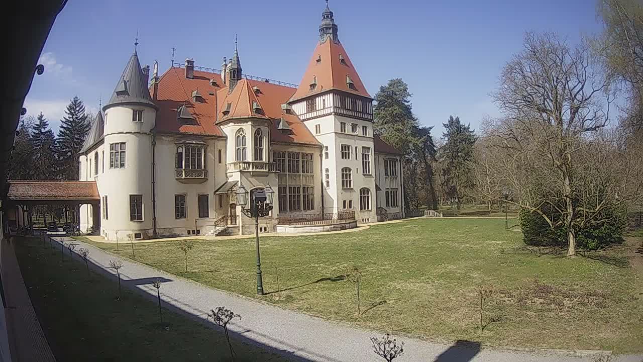 Donji Miholjac,  Dvorac Mailáth Chateau Live Cam - Donji Miholjac, Grad Donji Miholijac, Osijek-Baranja, Croatia