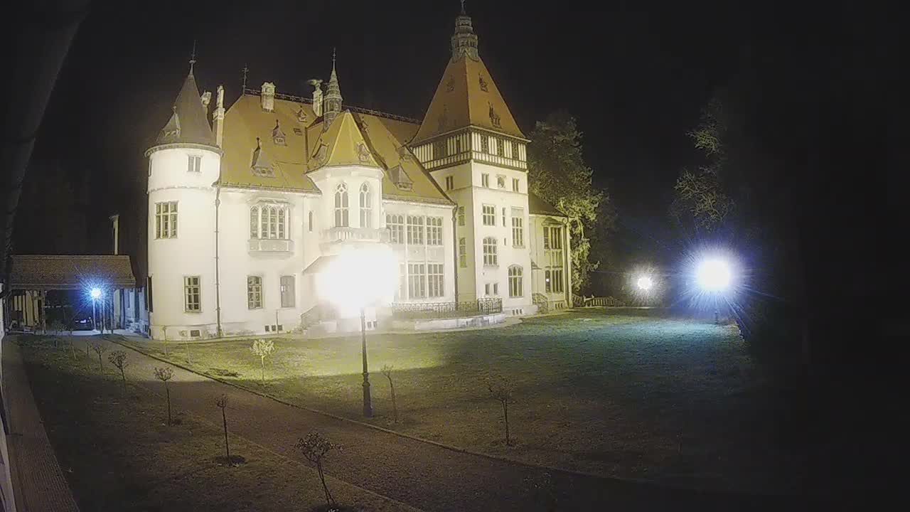 Donji Miholjac,  Dvorac Mailáth Chateau Live Cam - Donji Miholjac, Grad Donji Miholijac, Osijek-Baranja, Croatia