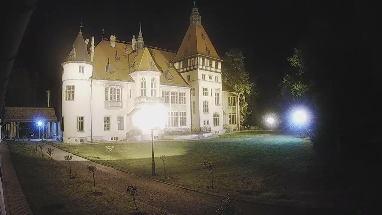 Donji Miholjac,  Dvorac Mailáth Chateau Live Cam - Donji Miholjac, Grad Donji Miholijac, Osijek-Baranja, Croatia