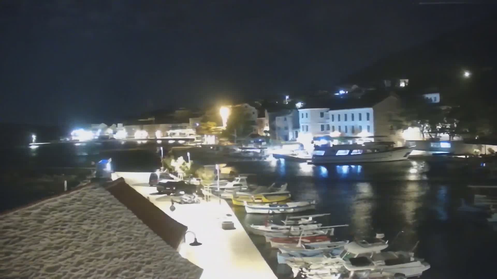 Otok  Brač Island, Bol Village & Adriatic Coast Live Cam - Bol, Brac Island, Split-Dalmatia, Croatia