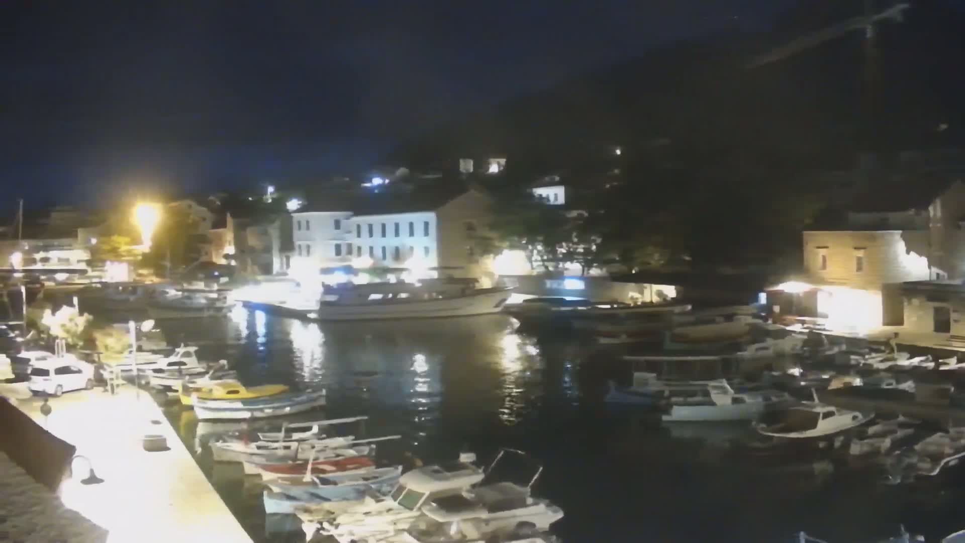 Otok  Brač Island, Bol Village & Adriatic Coast Live Cam - Bol, Brac Island, Split-Dalmatia, Croatia