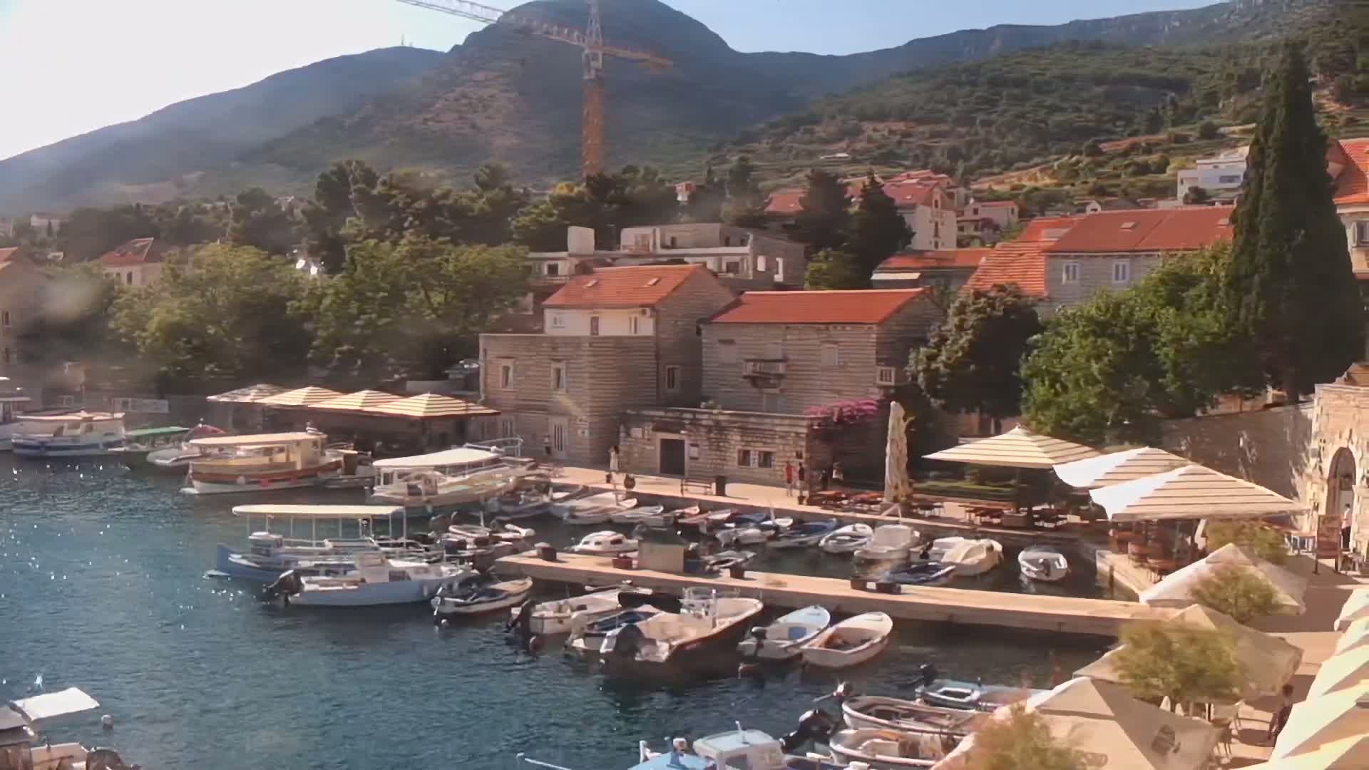 Otok  Brač Island, Bol Village & Adriatic Coast Live Cam - Bol, Brac Island, Split-Dalmatia, Croatia
