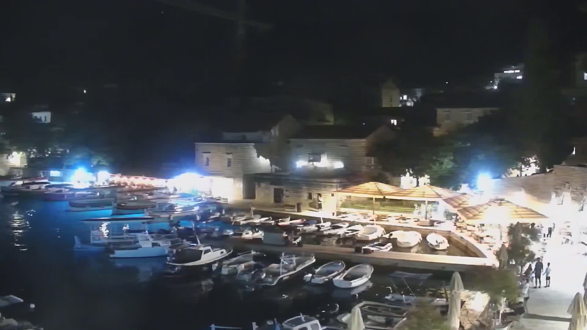 Otok  Brač Island, Bol Village & Adriatic Coast Live Cam - Bol, Brac Island, Split-Dalmatia, Croatia