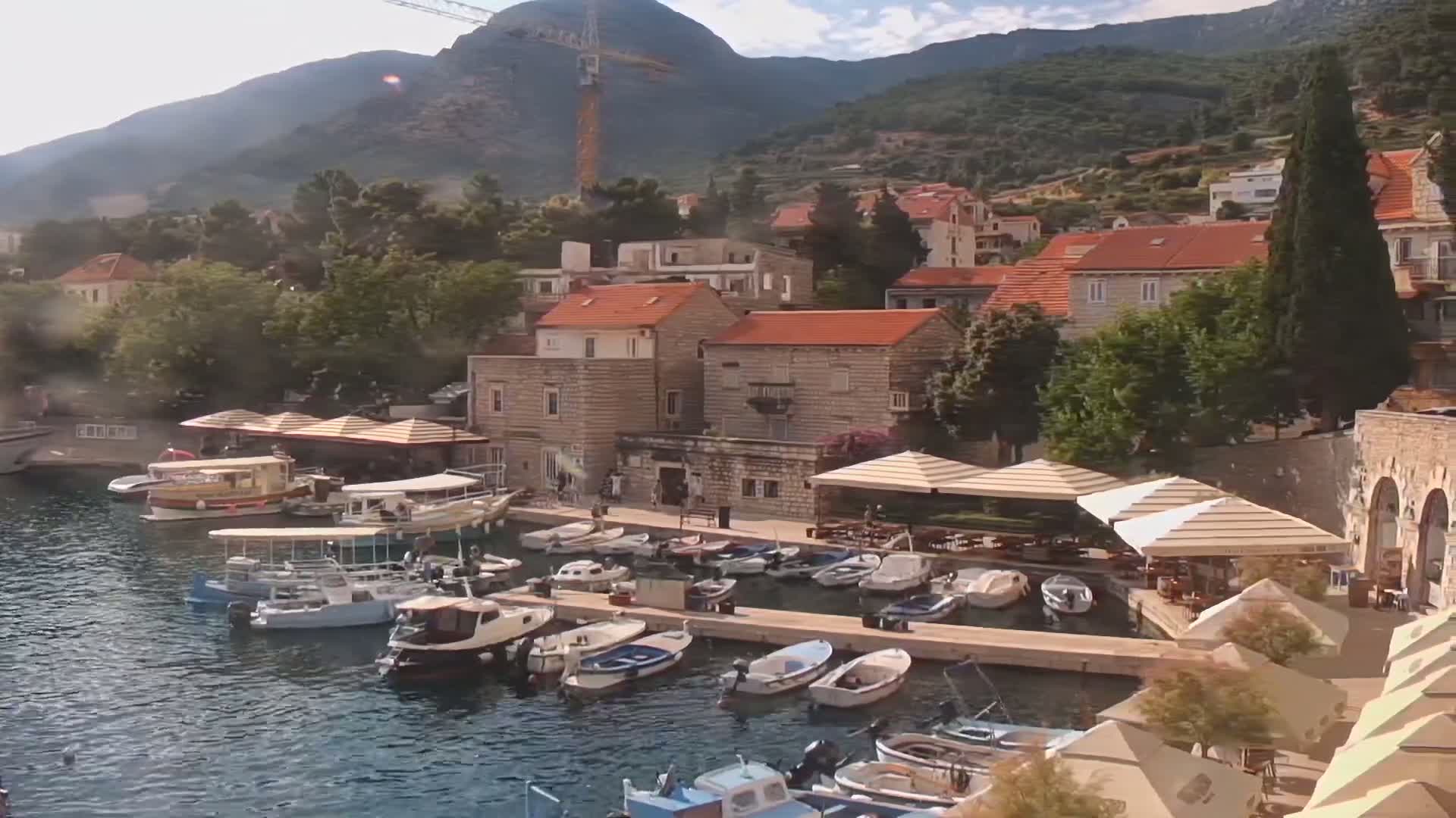 Otok  Brač Island, Bol Village & Adriatic Coast Live Cam - Bol, Brac Island, Split-Dalmatia, Croatia